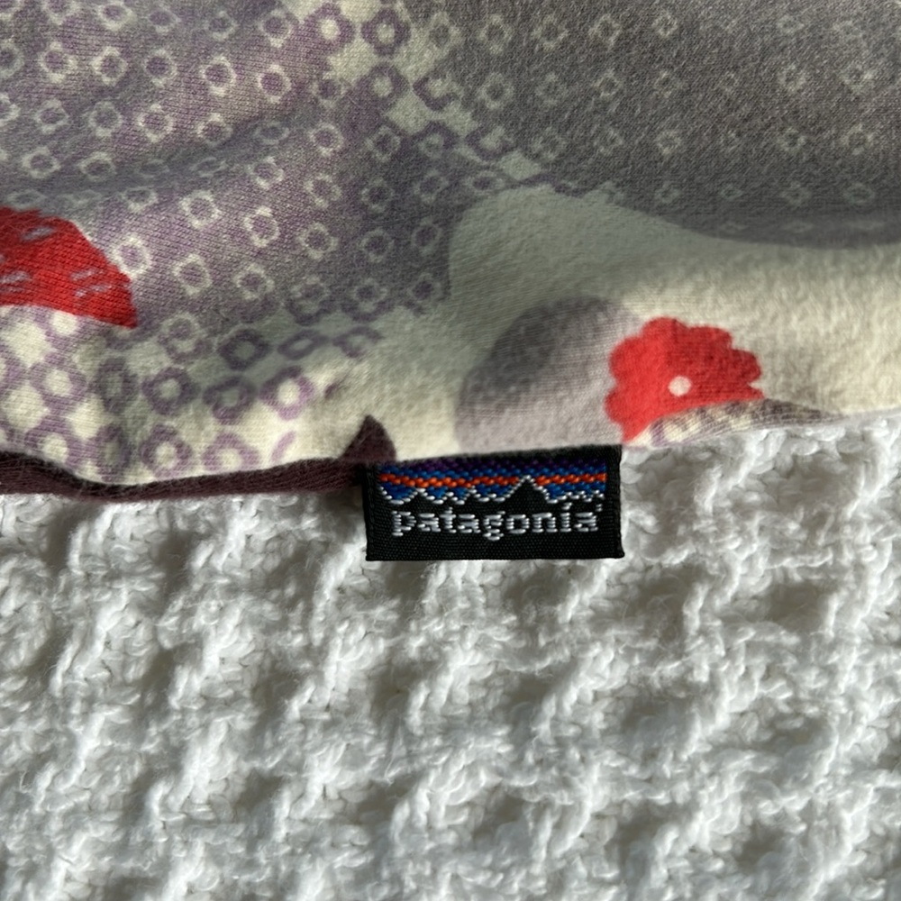 Patagonia Cotton Halter Top, size Large, EUC! - Picture 4 of 4